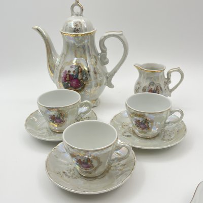 купить Кофейный музыкальный сервиз "Мадонна" на 3 персоны (8 предметов), фарфор, металл, деколь, золочение, Япония, 1980-1990 гг.