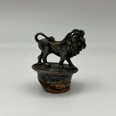 купить Пробка фигурная для штофа "Лев", металл, Западная Европа, 1900-1930 гг.
