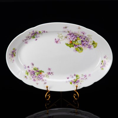 купить Блюдо овальной формы с цветочным декором, фарфор, деколь, Товарищество М.С. Кузнецова в Москве, Российская империя, 1891-1917 гг.