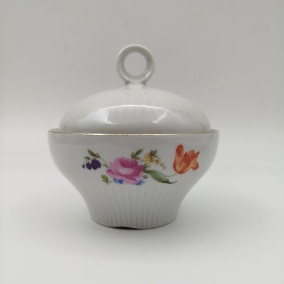 купить Сахарница с цветочным декором, фарфор, деколь, золочение, Graf Von Henneberg Porzellan, 1777 Jlmenau, Германия, 1973-1990 гг.