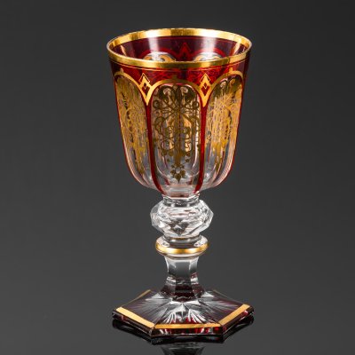 купить Бокал (кубок) в готическом стиле, хрусталь, резьба, нацвет, золочение, Западная Европа, 1890-1920 гг.