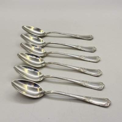 купить Набор из 6-ти чайных ложек с лаконичным декором, мНЦ (медь-никель-цинк), Киевский завод столовых приборов и посуды им. Дзержинского (ЗiД, ЗиД), СССР, 1950-1970 гг.