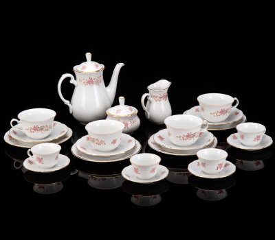 купить Сервиз чайно-кофейный с цветочным и рельефным декором на 4 персоны (23 предмета), фарфор, деколь, золочение, Thun (Тун), Чехословакия, 1970-1992 гг.