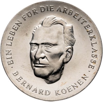 купить Германия ГДР медаль Бернард Кёнен