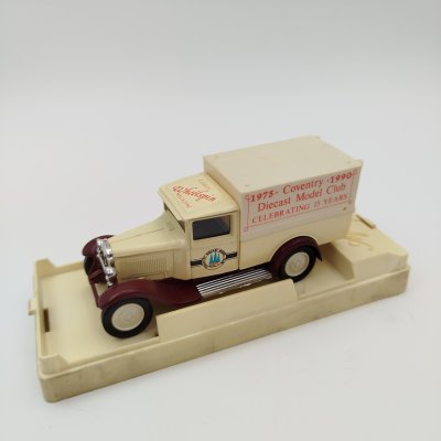 купить Модель автомобиля "Citroen C4F" в честь 15-летия Diecast Model Club, Solido, металл, пластик, Франция, 1990 г.