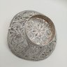 Купить Конфетница с ручкой, выполненная в технике скани, мельхиор (медь-никель), СССР, 1960-1990 гг.