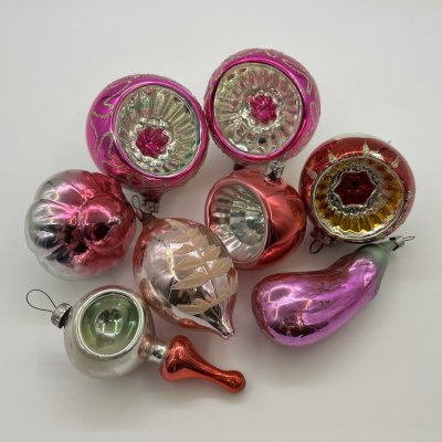 купить Набор ёлочных игрушек различных форм и расцветок (8 шт.), стекло, краска, металл, СССР, 1960-1990 гг.