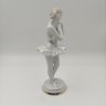 Купить Статуэтка "Балерина с цветком", скульптор О.С. Артамонова, фарфор, роспись, люстр, золочение, Дмитровский фарфоровый завод (ДФЗ Вербилки), СССР, 1954-1965 гг.