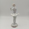 Купить Статуэтка "Балерина с цветком", скульптор О.С. Артамонова, фарфор, роспись, люстр, золочение, Дмитровский фарфоровый завод (ДФЗ Вербилки), СССР, 1954-1965 гг.
