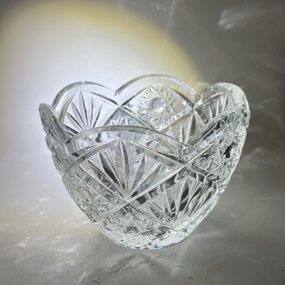 купить Салатник круглой формы с резным геометрическим декором, стекло, алмазная грань, СССР, 1970-1990 гг.