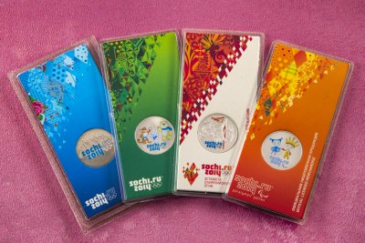 купить Полный комплект 25 рублей 2011-2014 гг "XXII зимняя Олимпиада в Сочи" цветные, в блистере (4 штуки)