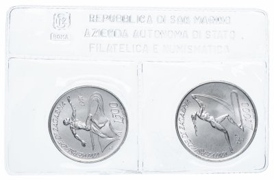купить Сан-Марино набор 500 и 1000 лир 1987 "Летняя универсиада в Загребе" (2 монеты в запайке)