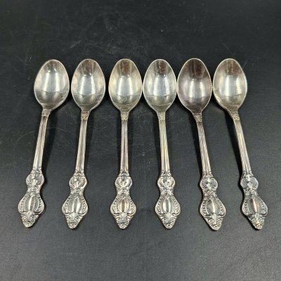 купить Набор из шести кофейных ложек с растительным декором, мНЦ (медь-никель-цинк), Режевский механический завод (РМ), СССР, 1970-1990 гг.