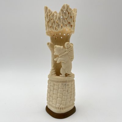 купить Статуэтка-карандашница "Машенька и медведь", кость, резьба, композитный материал, СССР, 1970-1990 гг.