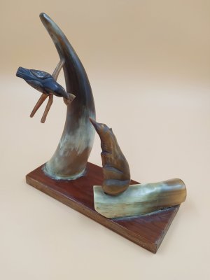 купить Композиция "Ворона и лисица", дерево, рог, СССР, 1960-1990 гг.