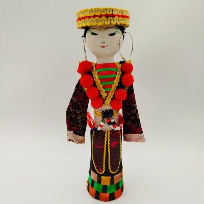 купить Кукла интерьерная "Девушка в национальном костюме", дерево, ткань, роспись, Азия, 1980-2000 гг.
