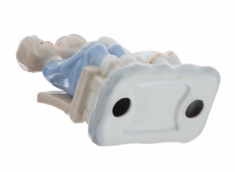 Статуэтка \"Первый поцелуй\", фарфор, аэрография, Китай, 2000-2015 гг ...