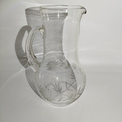 купить Кувшин, украшеный цветочным декором, стекло, алмазная грань, СССР, 1970-1990 гг.