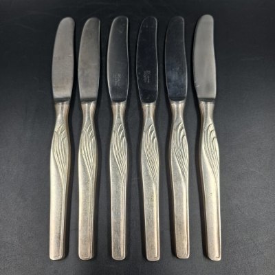 купить Набор из шести закусочных/десертных ножей с фигурными рукоятями, мНЦ (медь-никель-цинк), Павловский завод художественных металлоизделий им. С.М. Кирова, СССР, 1960-1990 гг.