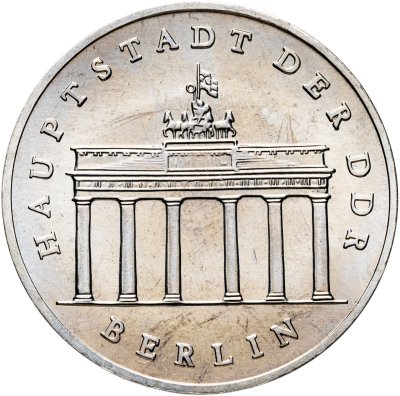 купить Германия (ГДР) 5 марок 1987 "Бранденбургские Ворота в Берлине"