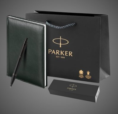 Купить Подарочный набор: Шариковая ручка Parker IM Achromatic, Black BT и ежедневник черный недатированный, Лаки и смолы: лак, латунь, 2026 г.