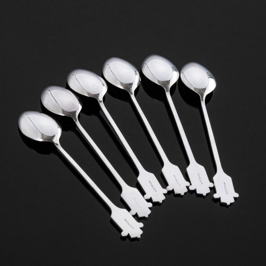 Набор из 6 чайных ложек в оригинальном футляре, с фигурным черенком и ...