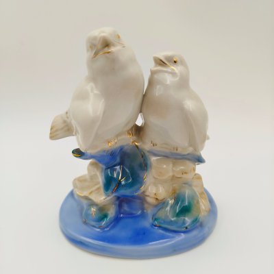 купить Статуэтка "Песнопение", скульптор Н.И. Бессарабова, Артель «Художественная керамика», фарфор, роспись, золочение, Турыгинский фарфоровый завод артели «Художественная керамика» (Гжель), СССР, 1940-1950 гг.