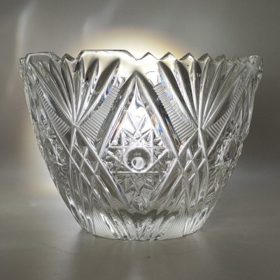 купить Ваза (конфетница) с резным декором, хрусталь, алмазная грань, СССР, 1970-1990 гг.