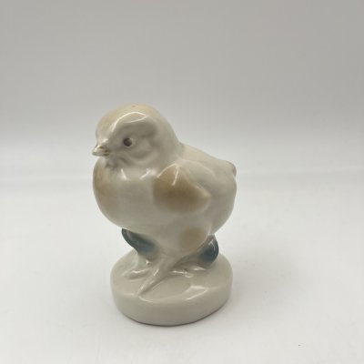 купить Статуэтка "Цыплёнок", фарфор, роспись, золочение, Турыгинский фарфоровый завод артели «Художественная керамика» (Гжель), СССР, 1950-1960 гг.