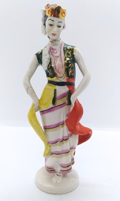 купить Статуэтка «Индонезийский танец с лентами», скульптор А.А. Киселёв, фарфор, роспись, Ленинградский завод фарфоровых изделий (ЛЗФИ), СССР, 1956-1967 гг.