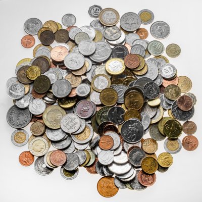 купить Набор начинающего нумизмата (страны мира, не менее 1000 грамм)