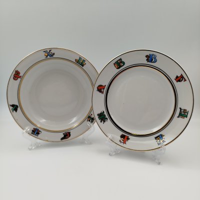 купить Набор из 2-х детских тарелок "Алфавит", фарфор, роспись, золочение, Ленинградский фарфоровый завод (ЛФЗ), СССР, 1960-1970 гг.