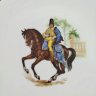 Купить Тарелка "Hussard de Russie" (Русский гусар) из серии "Champs Élysées Paris. European Cavalry" (Чемпионы Елисейских Полей. Европейская кавалерия), Kuba Porzellan, фарфор, деколь, золочение, Германия, 1970-1990 гг.