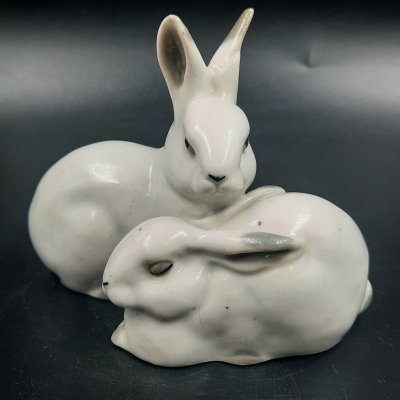 купить Статуэтка «Зайцы», фарфор, роспись, Артель «Прогресс», СССР, 1950-1960 гг.