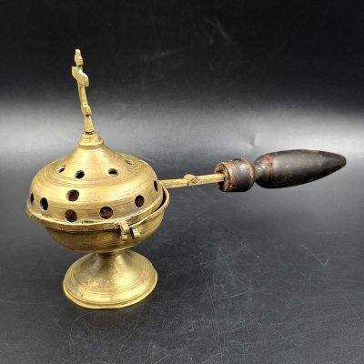 купить Кацея (кадило с ручкой), латунь, дерево, Российская империя, 1900-1915 гг.