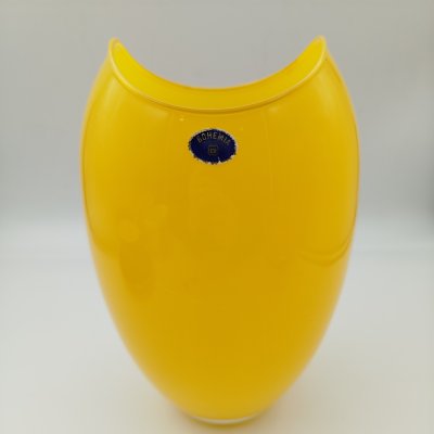 купить Ваза ярко-желтого цвета в форме яйца, стекло, Чехия, 1990-2010 гг.