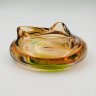 Купить Пепельница необычной формы в янтарно-зелёной гамме,, цветное стекло, гутная техника, Чехословакия, 1970-1990 гг.