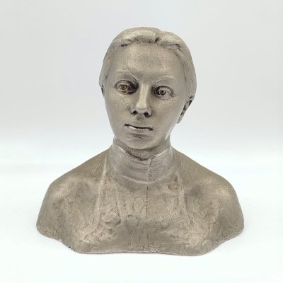 купить Бюст «Н.К. Крупская», скульптор П.М. Криворуцкий, силумин, Завод художественного литья «Монументскульптура» (ЛЗХЛ), СССР, 1969-1980 гг.