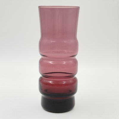 купить Вазочка марганцевого оттенка, цилиндрической формы с перехватами, цветное стекло, СССР, 1970-1990 гг.