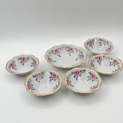 купить Набор из 6-ти розеток (пиал), украшенных изображением роз, фарфор, деколь, золочение, Рижский фарфорово-фаянсовый завод, СССР, 1960-1980 гг.