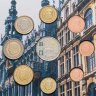 Купить Бельгия годовой набор из 8 монет плюс жетон 2005 "Историческая площадь в Брюсселе Гран-Плас"
