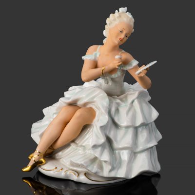 купить Статуэтка "Балерина с зеркалом", фарфор, роспись, золочение, Schaubach-Kunst, Wallendorf, Германия, 1953-1962 гг.