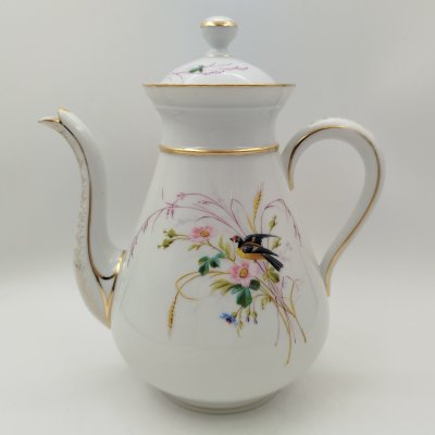 купить Кофейник, украшенный изображением птиц и полевых цветов, фарфор, роспись, золочение, Западная Европа, 1900-1930 гг.
