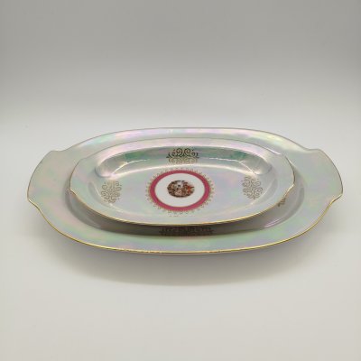 Купить Набор из двух сервировочных блюд овальной формы из сервиза мадонна, фарфор, деколь, обводка, золочение, люстр, Graf Von Henneberg Porzellan, 1777 Jlmenau, ГДР, 1972-1977 гг.