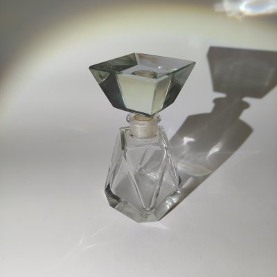 купить Флакон с фигурной пробкой, стекло, Франция, 1980-2000 гг.