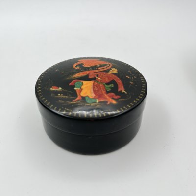 купить Шкатулка "Жар-птица", исполнитель Шконин Б., г. Курск, папье-маше, лак, роспись, Россия, 1990-2010 гг.