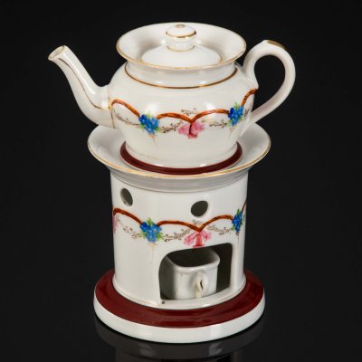 купить Тизаньер, украшенный цветочным декором, фарфор, роспись, золочение, Западная Европа, 1880-1910 гг.