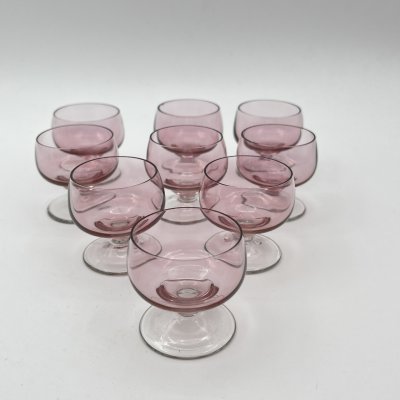 купить Набор из девяти рюмок нежно-розового оттенка, стекло, СССР, 1960-1990 гг.