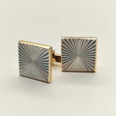 купить Запонки квадратной формы с рельефным декором, металл, золочение, СССР, 1970-1990 гг.