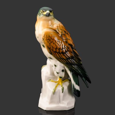купить Статуэтка "Сокол на камне", фарфор, роспись, Aelteste Volkstedt, Германия, 1945-1980 гг.